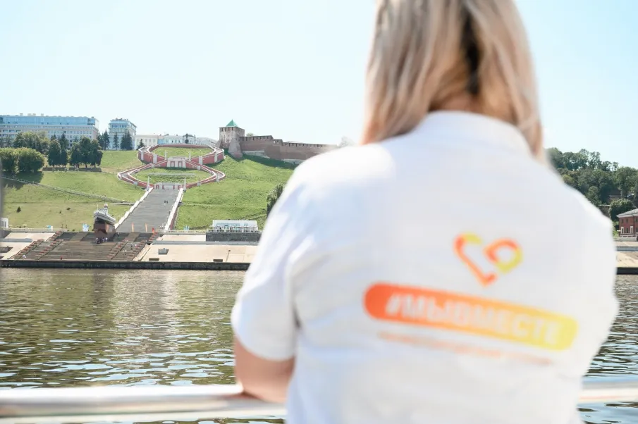 Для семей участников СВО в Нижнем Новгороде организовали речную  прогулку